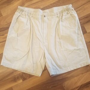 Bill Blass Golf Shorts Size 42